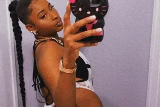 Come Have Fun Daddy 💦Im Waiting.... - Image 4