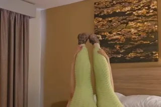 6 foot 250 pounds german and black - Image 1