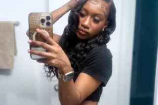 Cali Girl🌴5'2 Petite Freak💦German and Black🇩🇪Hazeleyed🤎 - Image 1